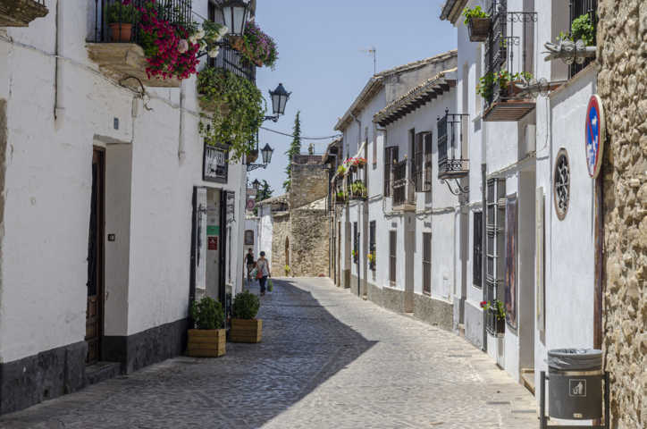 Jaén - Baeza 43 - calle Romanones.jpg
